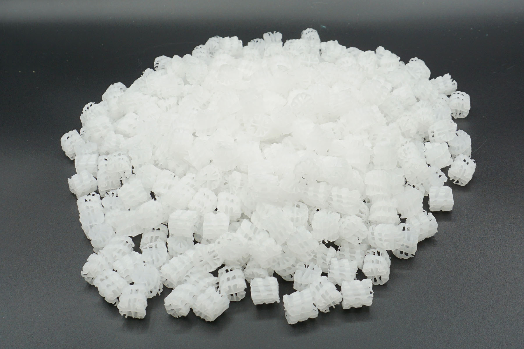 Hel-X Filtermaterial HXF17KLL Filtermedium helx Koiteich weiß 100 Liter